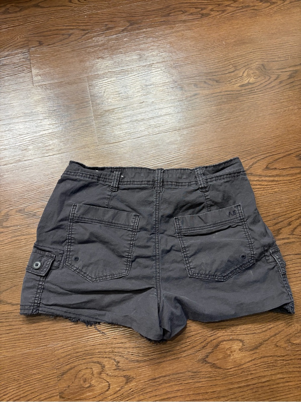 American Eagle Outfitters Black Cargo Cutoff Shorts - Picture 2 of 2